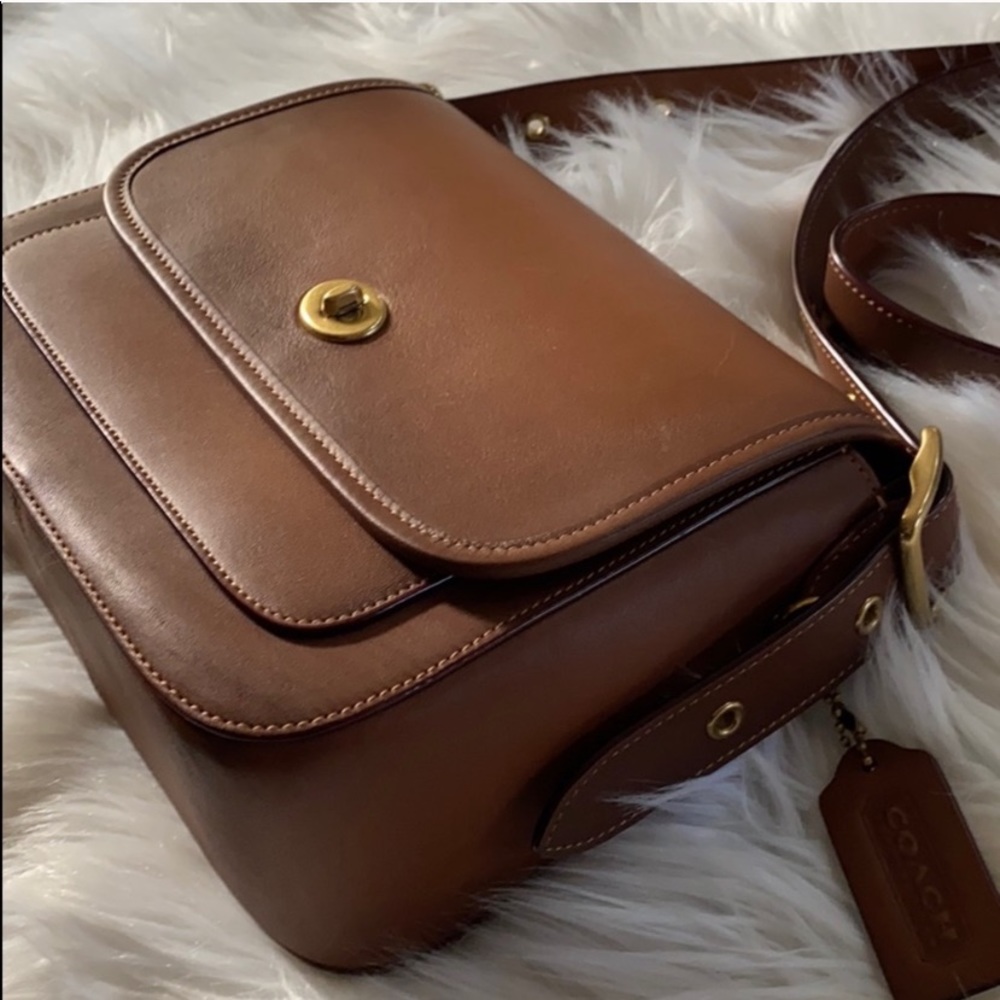 Brown Coach Shoulder Purse - Picture 3 of 11